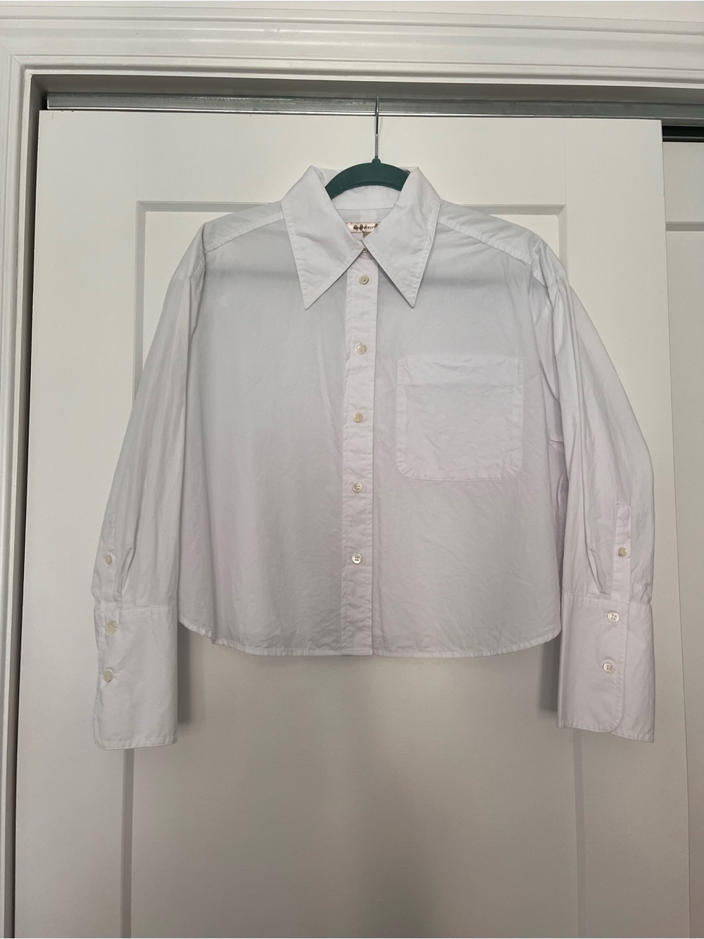 Banana Republic White Cropped Button-Front Shirt